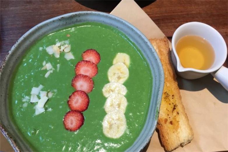 小黄点蓝带西餐厅加盟