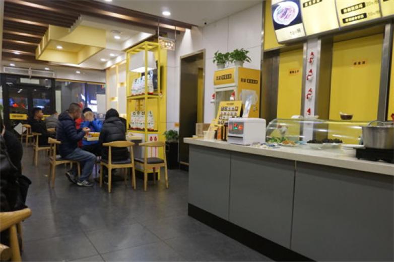 百宴菌菇拉面加盟