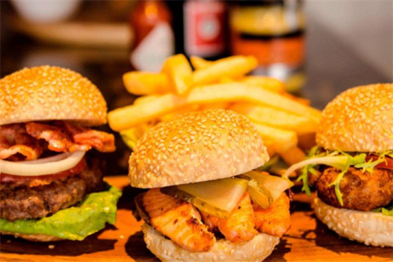 华克士炸鸡汉堡加盟