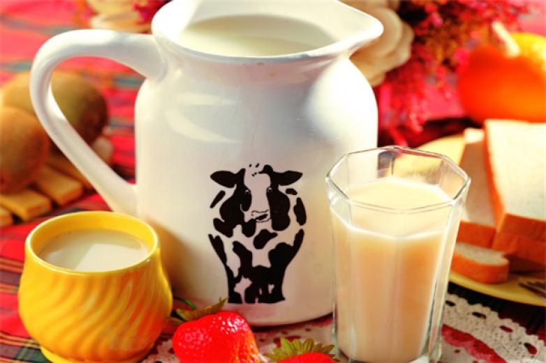牛奶店加盟