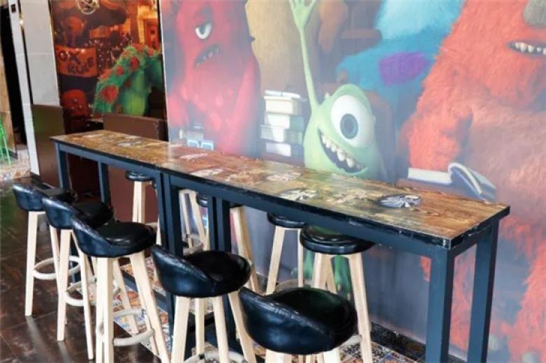 香辣鸡腿汉堡加盟