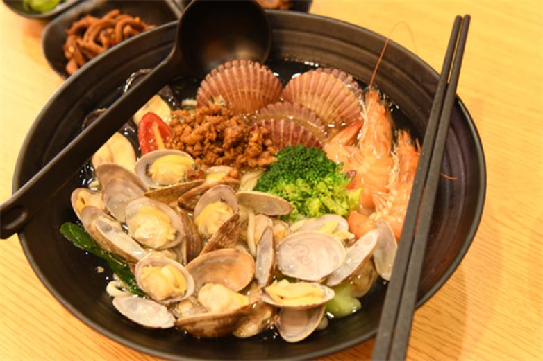 好多海鲜的面加盟