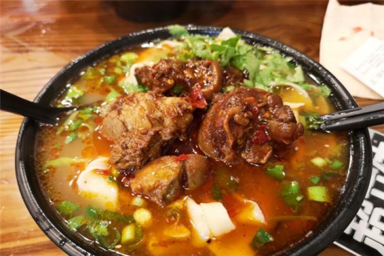 河南红烧牛肉面加盟