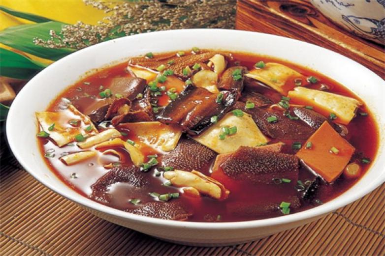 上三品砂锅菜加盟