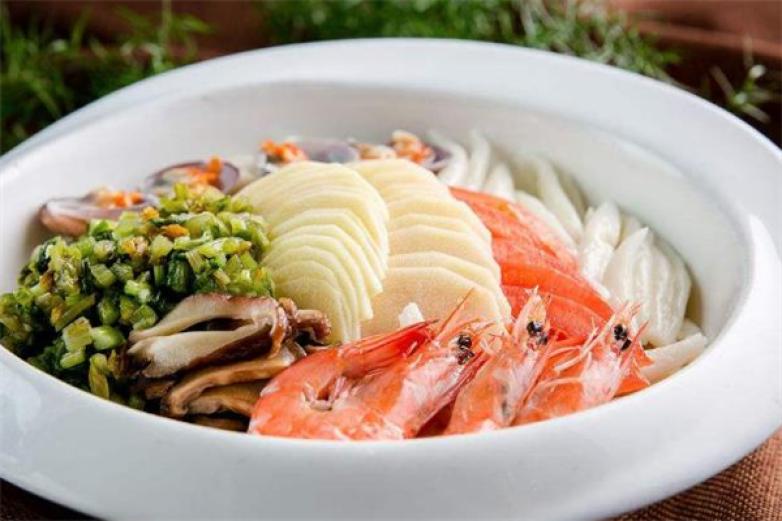 辣小贝捞汁海鲜面加盟