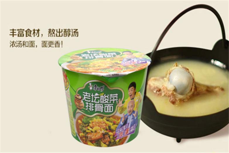 康师傅老坛酸菜排骨面加盟