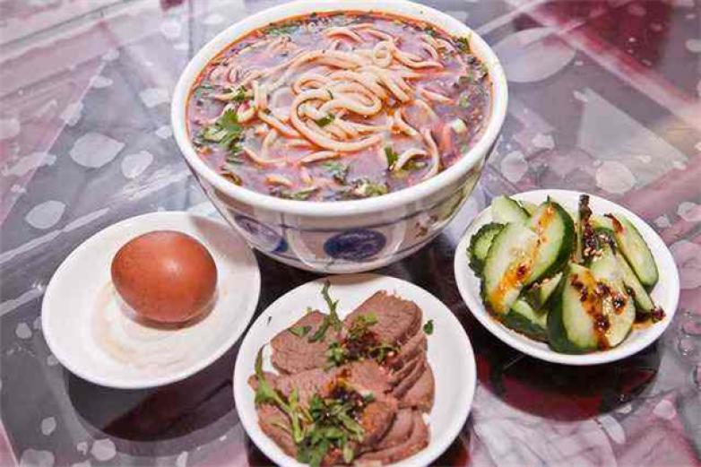 牛大坊牛肉面加盟