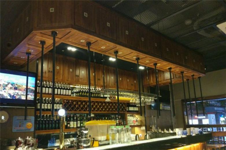 金明天地中海美食餐厅加盟