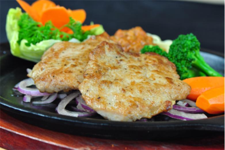 萧公膳房西餐厅加盟