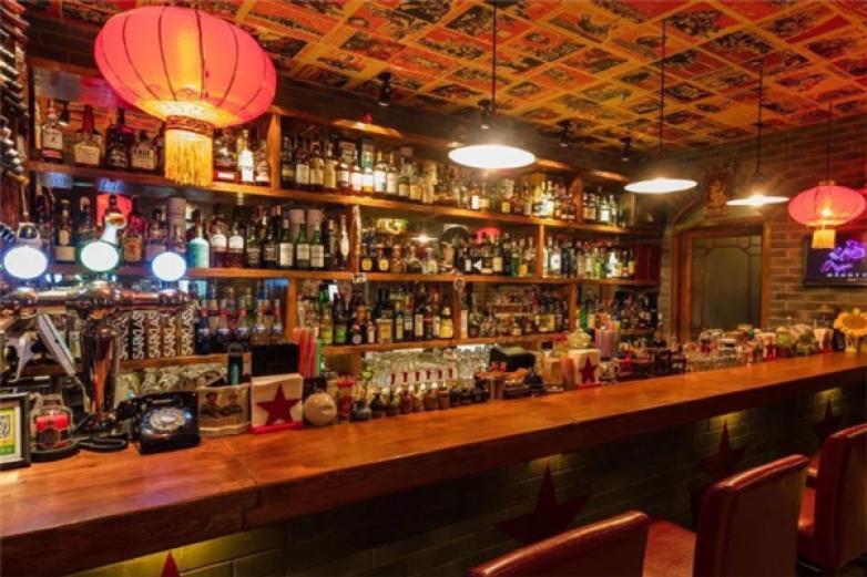 西湖酒吧酒吧加盟