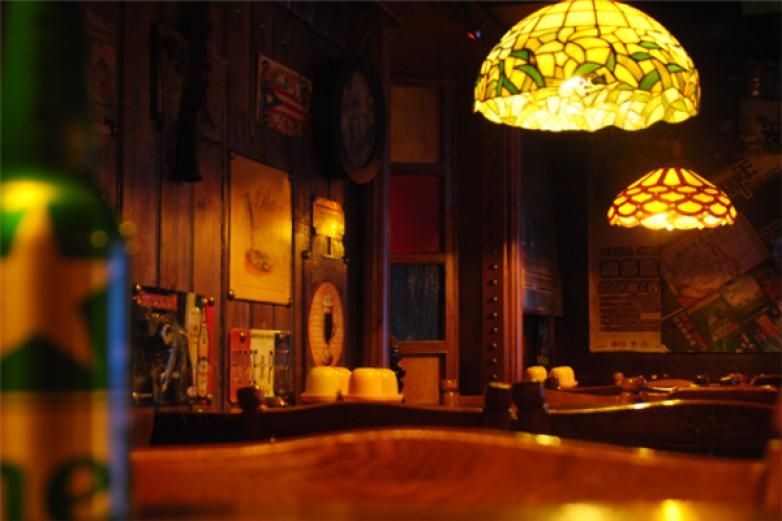 西湖酒吧酒吧加盟