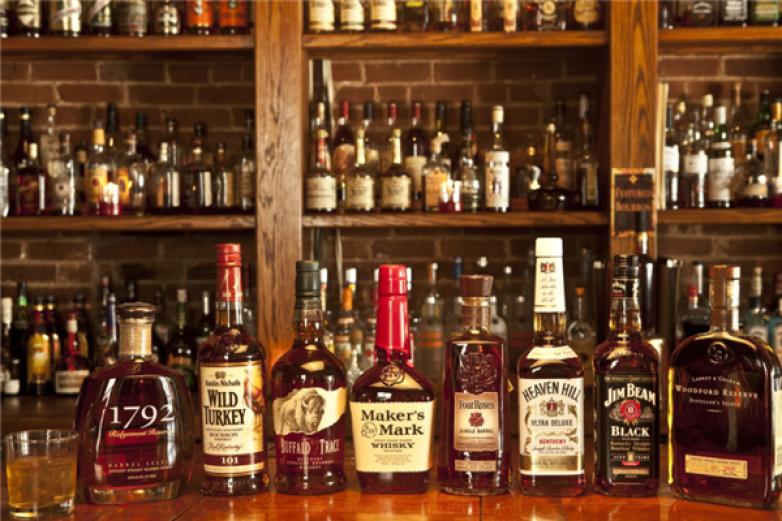 路易十六酒加盟