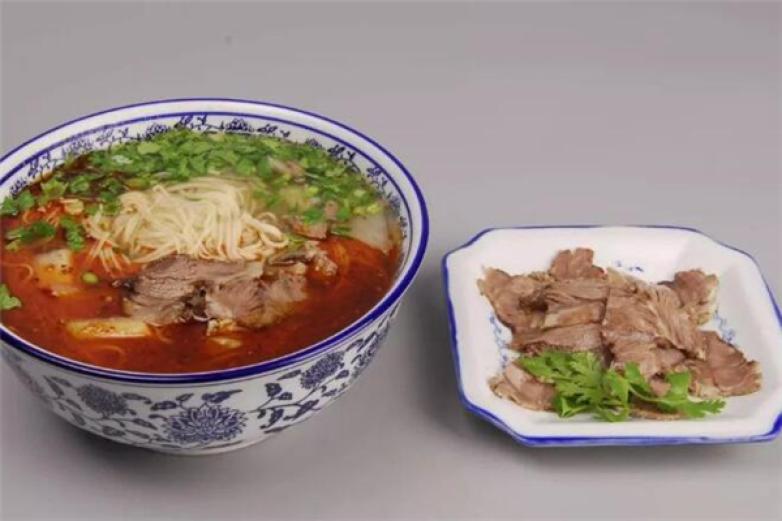 金大碗牛肉拉面加盟