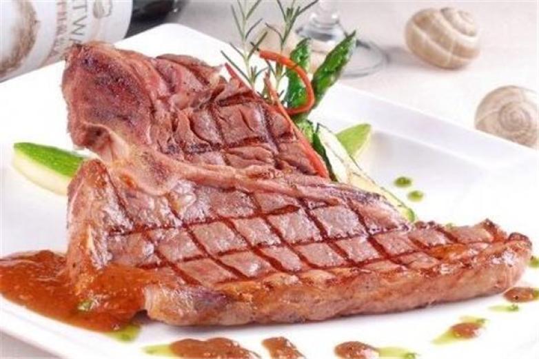 西提牛排西餐厅加盟