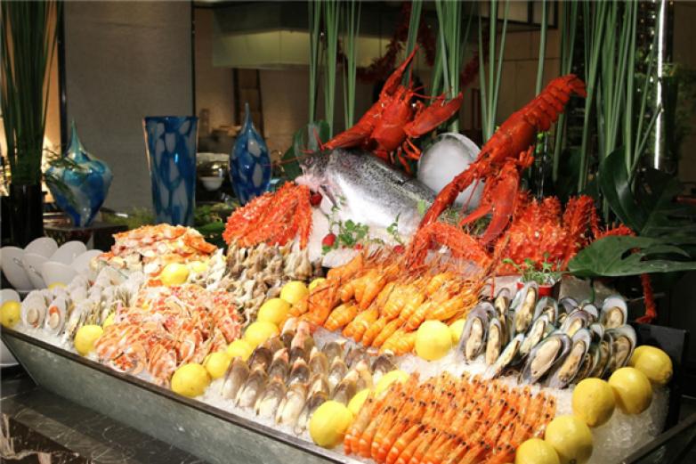 银鲨海鲜百汇自助餐厅厅加盟