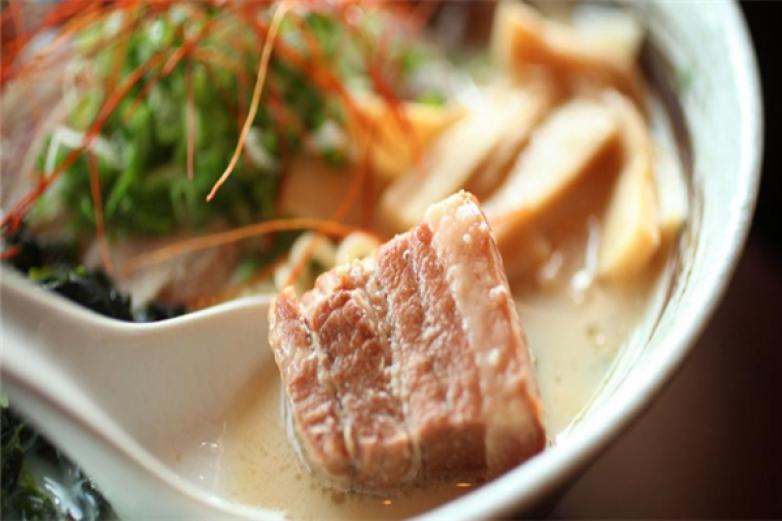 博多豚骨拉面面食馆加盟