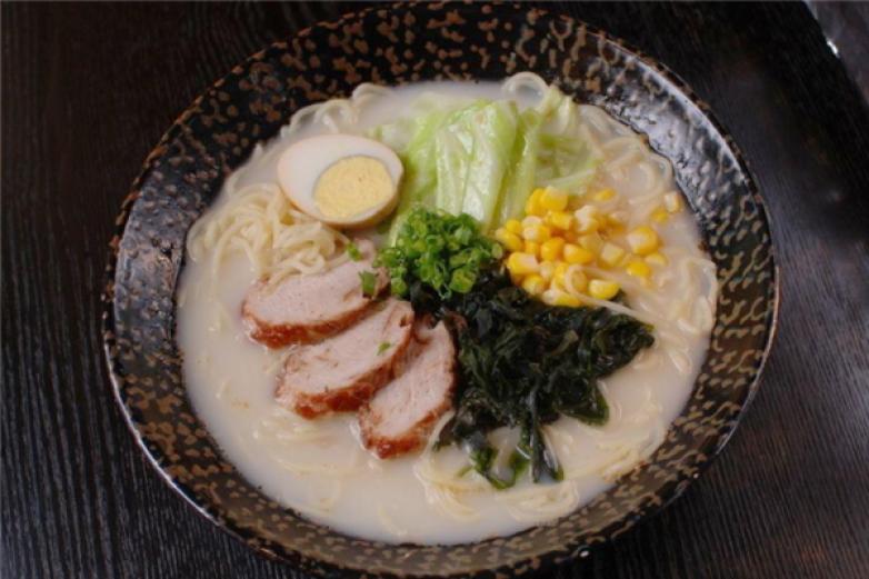 博多豚骨拉面面食馆加盟