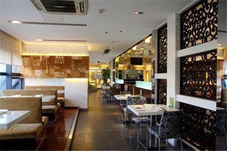 周记粉面馆加盟