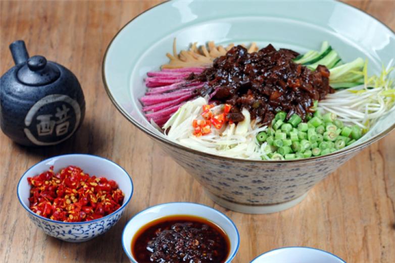 正宗老北京炸酱面加盟