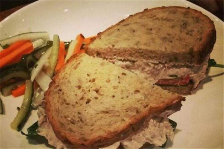 沃歌斯西餐厅加盟