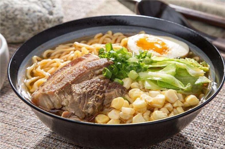 蔡明纬拉面加盟