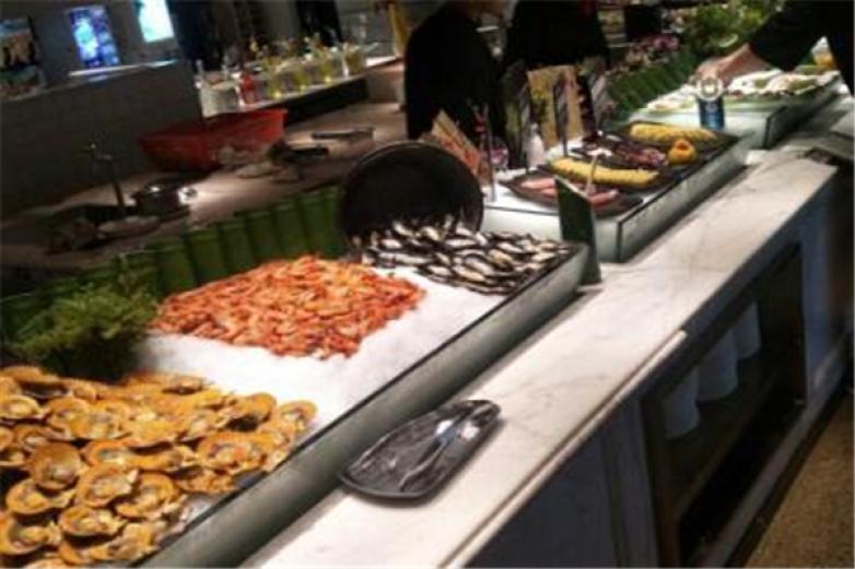 钱小奴海鲜自助餐厅加盟