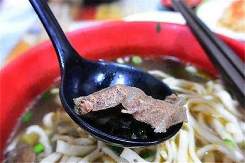 眷村牛肉面加盟