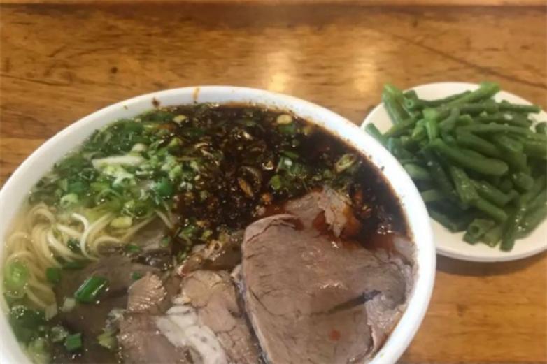兰州舌尖尖牛肉面加盟