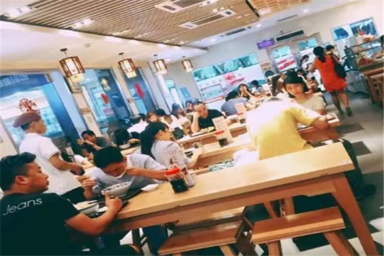 兰州舌尖尖牛肉面加盟