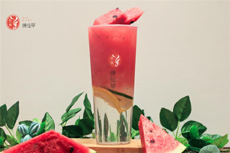 名角烧仙草加盟