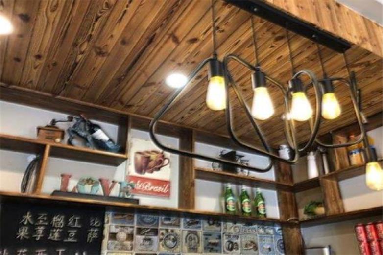 迪利比萨屋加盟