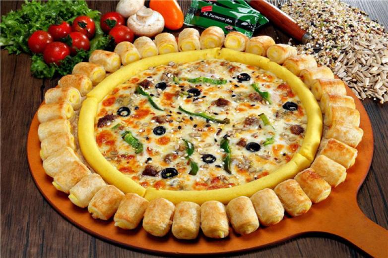 贺彼得比萨加盟