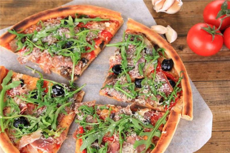 复古披萨屋加盟