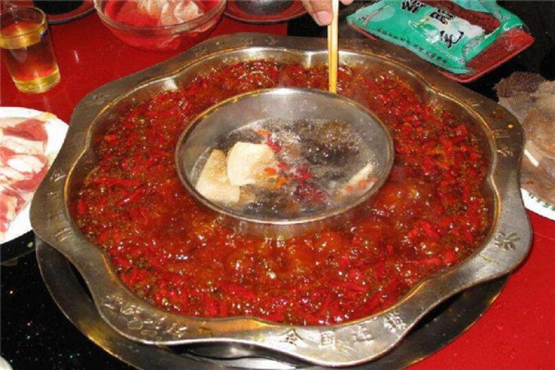 渝冒渝香火锅冒菜加盟