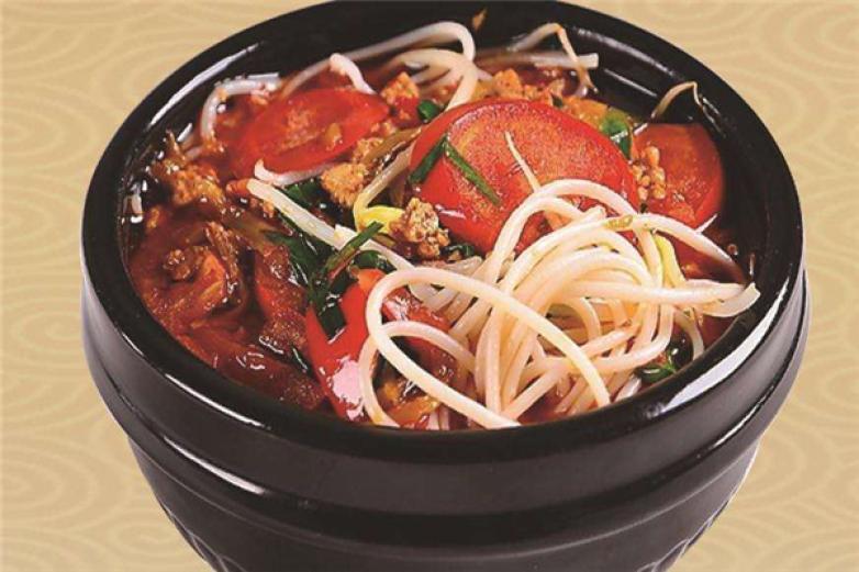 味西石锅拌饭米线拉面加盟