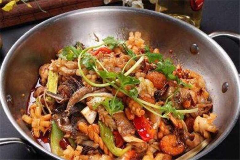 满芳庭麻辣香锅加盟