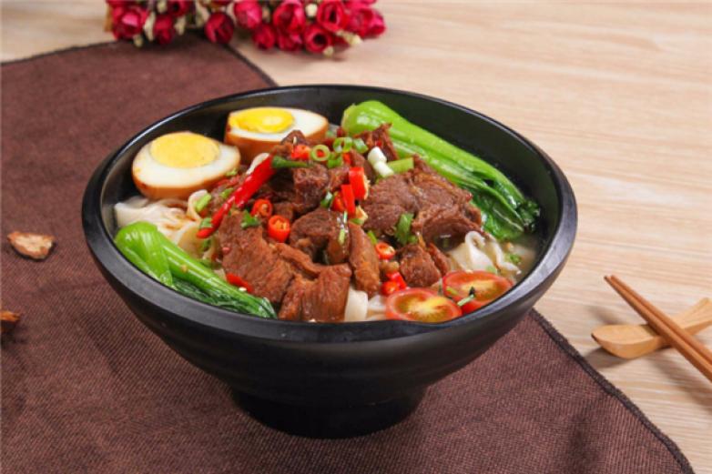 三叔公面馆加盟