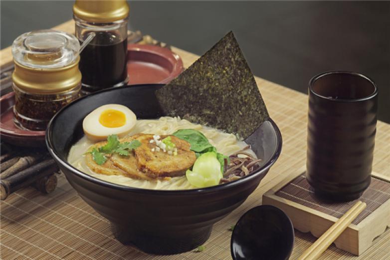 鱼之漫豚骨拉面加盟