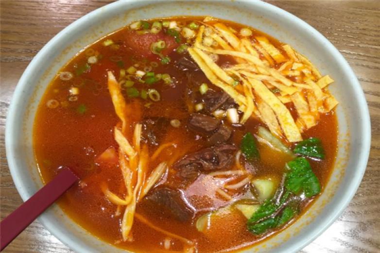 峰宁汇牛肉面加盟