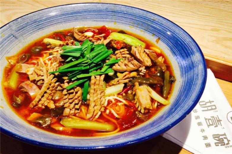 胡壹碗重庆小面加盟