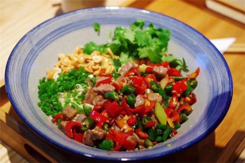 胡壹碗重庆小面加盟