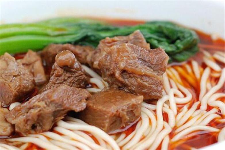 福乐合家牛肉面加盟