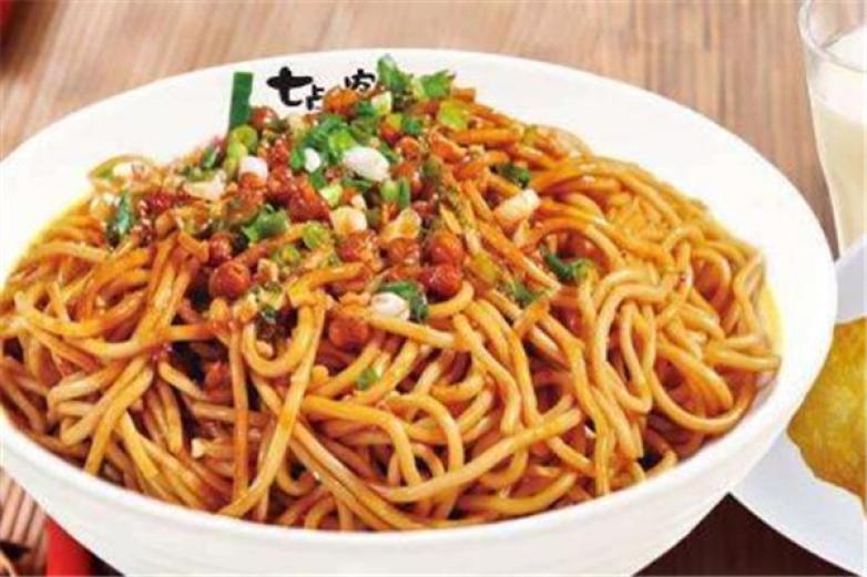 七点十客热干面加盟