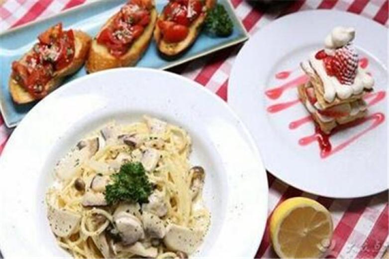 曼哈顿岩烤西式简餐加盟