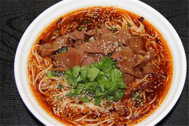 三江源牛肉拉面加盟