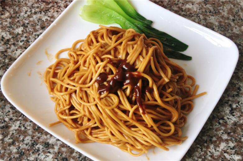 麦鑫隆热干面加盟