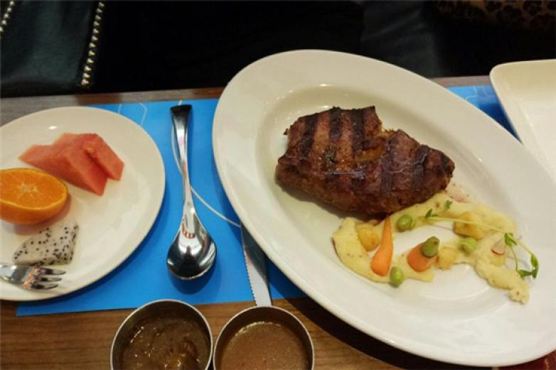 佐度王子扒房加盟