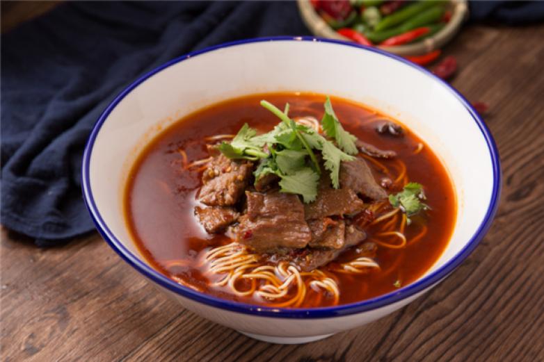 阿得家牛肉面加盟