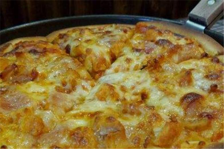 三五公里披萨加盟