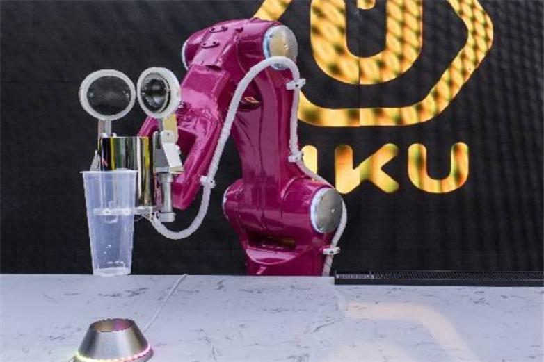 U酷机器人水吧加盟